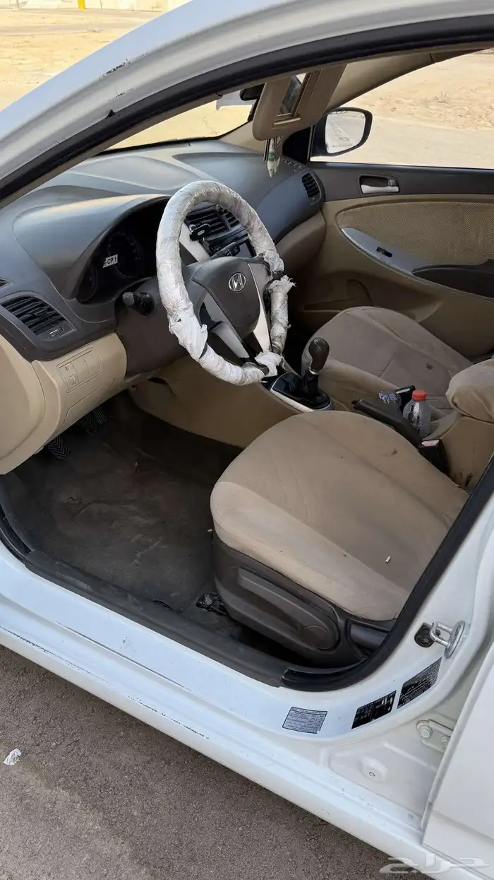 اكسنت للأيجار الموديل 2013 ماشي 237 3