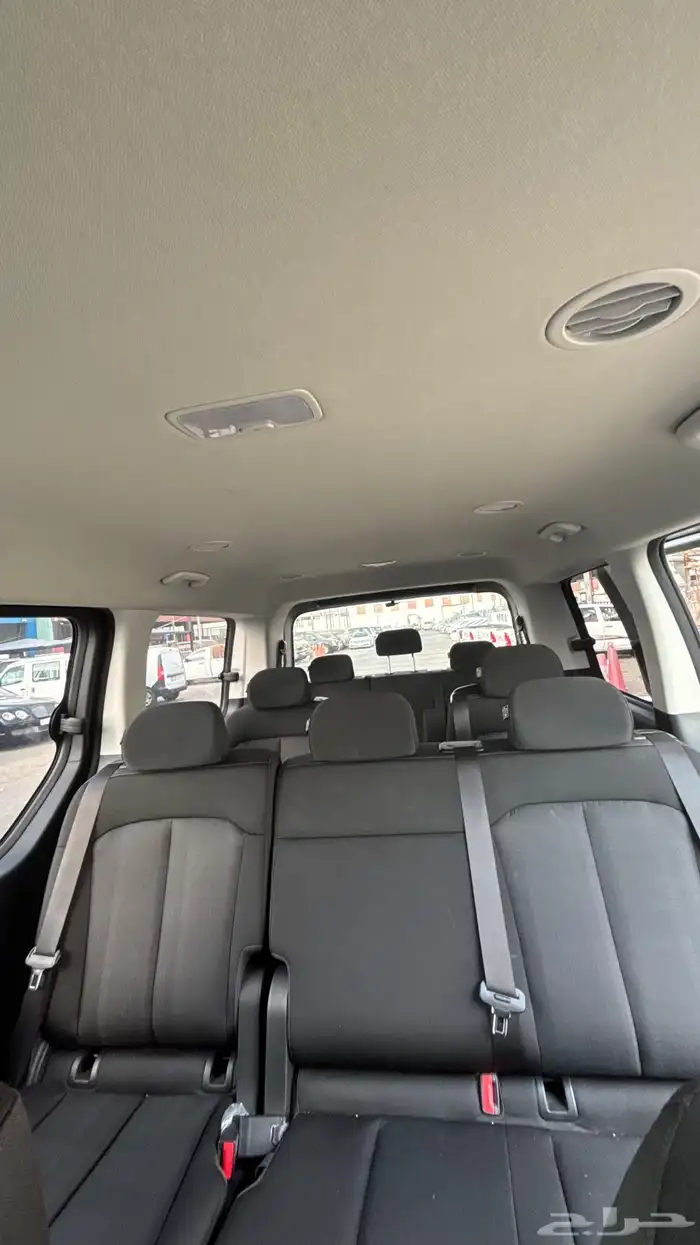 ستاريا 2022ديزل 11 راكب اصلي بدي وكالة ممشي قليل 17