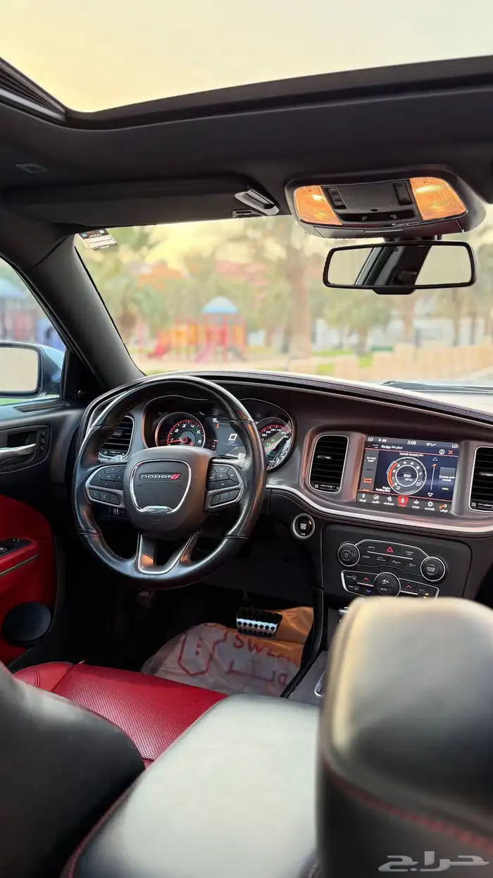 تشارجر 2021 rt تحت الضمان 23