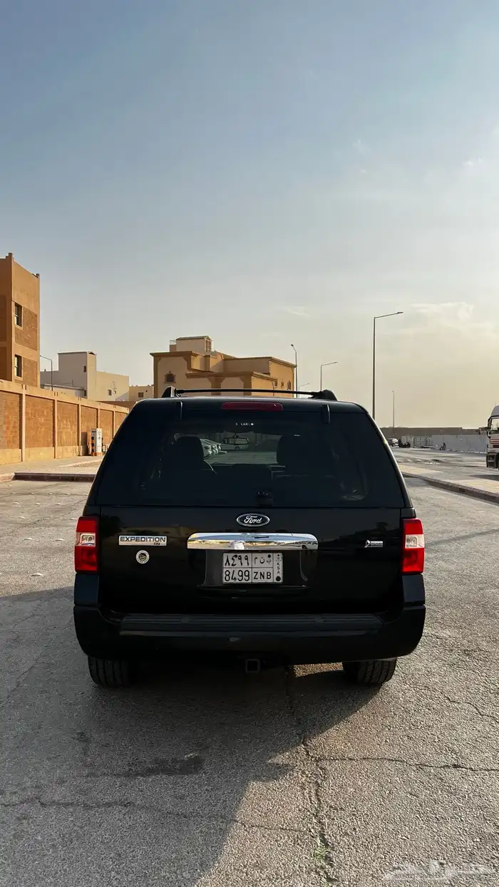 فورد اكسبيدشن 2012 4