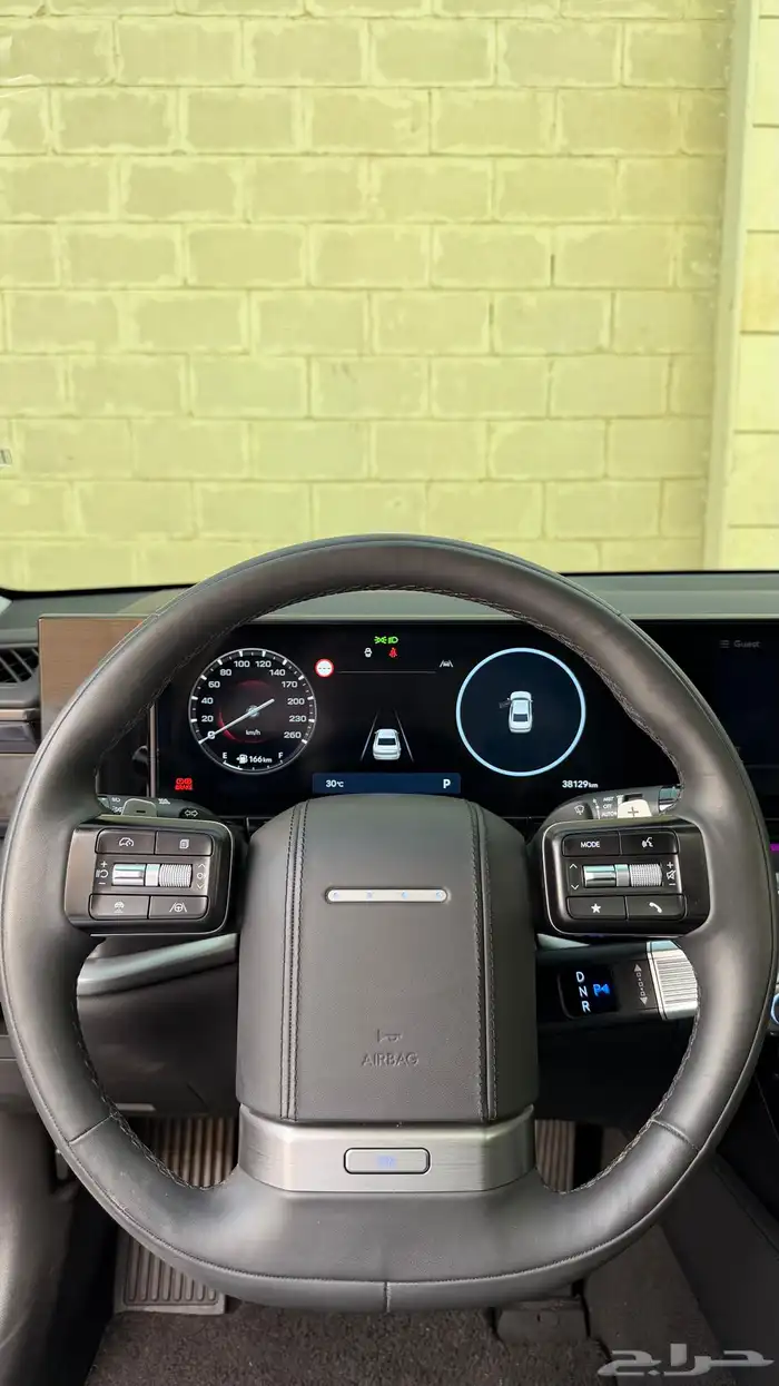 ازيرا 2023 ( بنزين 6V ) فل اوبشن مواصفات خاصه بحالة الوكالة 14