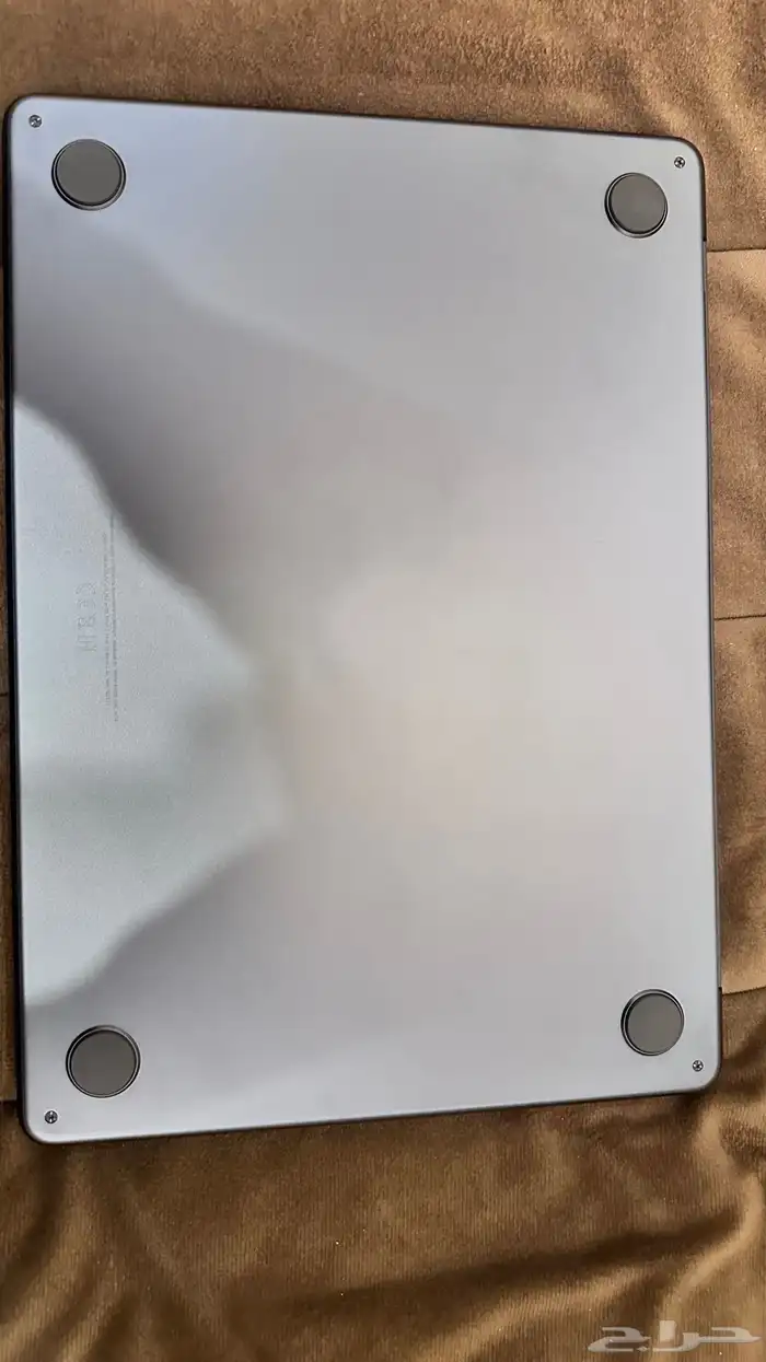 ماك بوك اير للبيع 3