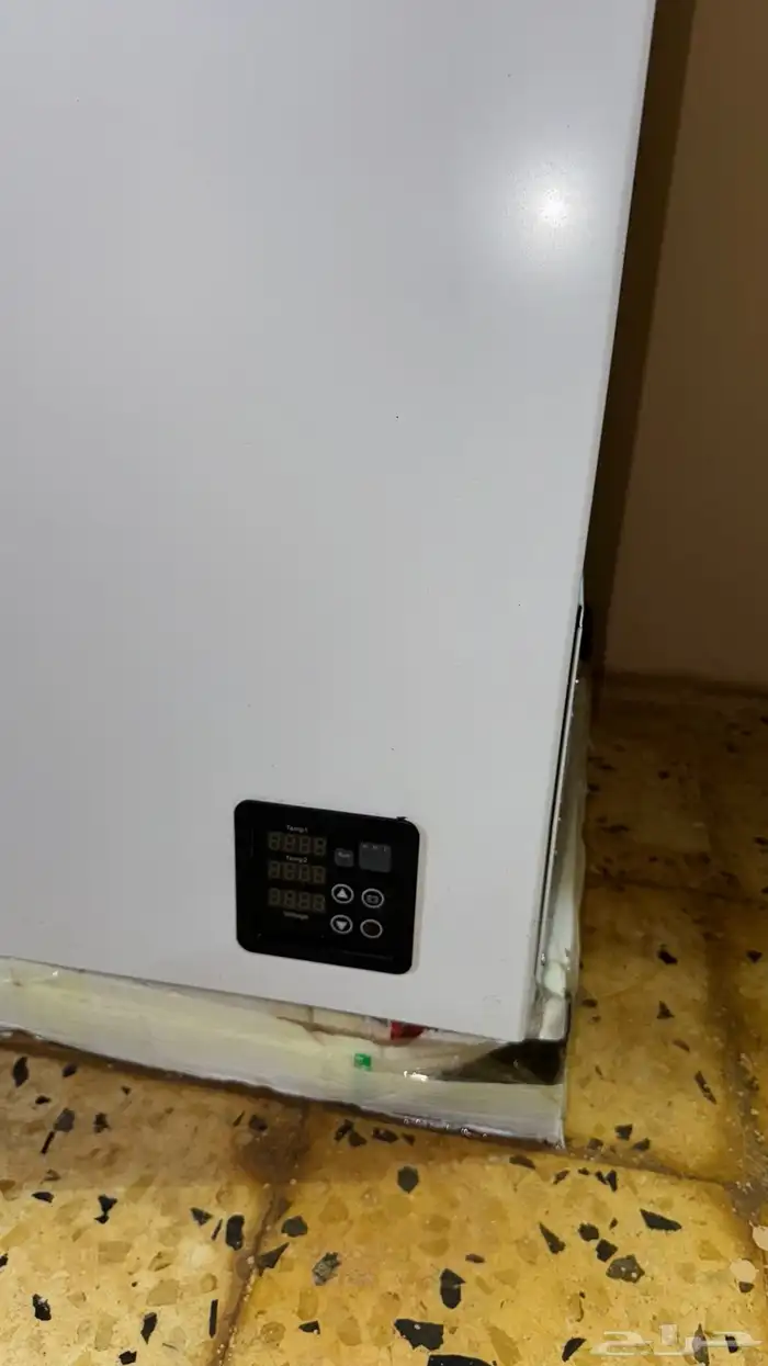 ثلاجه ومجمده طاقة شمسيه 4