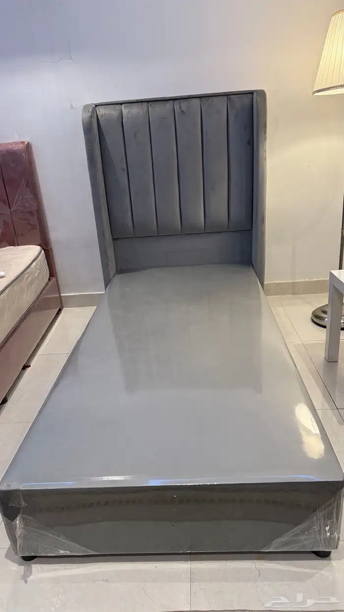 سرير نفر شبه جديد بتغليفه 3