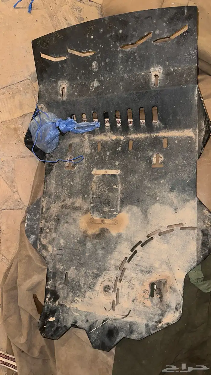 صاجة الدرع هايلوكس دبل من 16-25 2