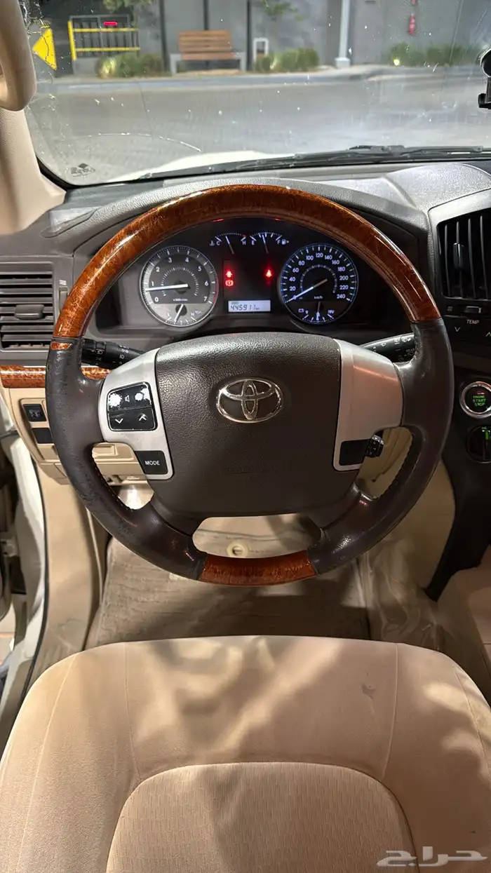 لاند كروزر 2012 13