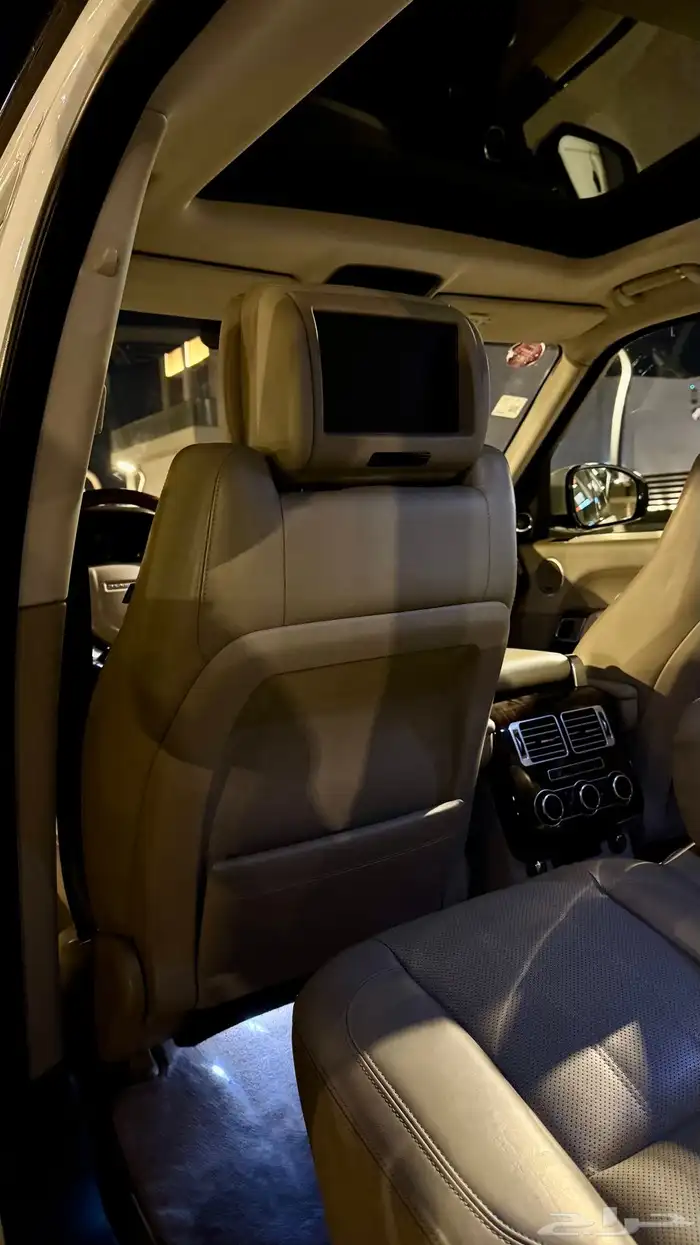 رنج روفر سوبر تشارج 17