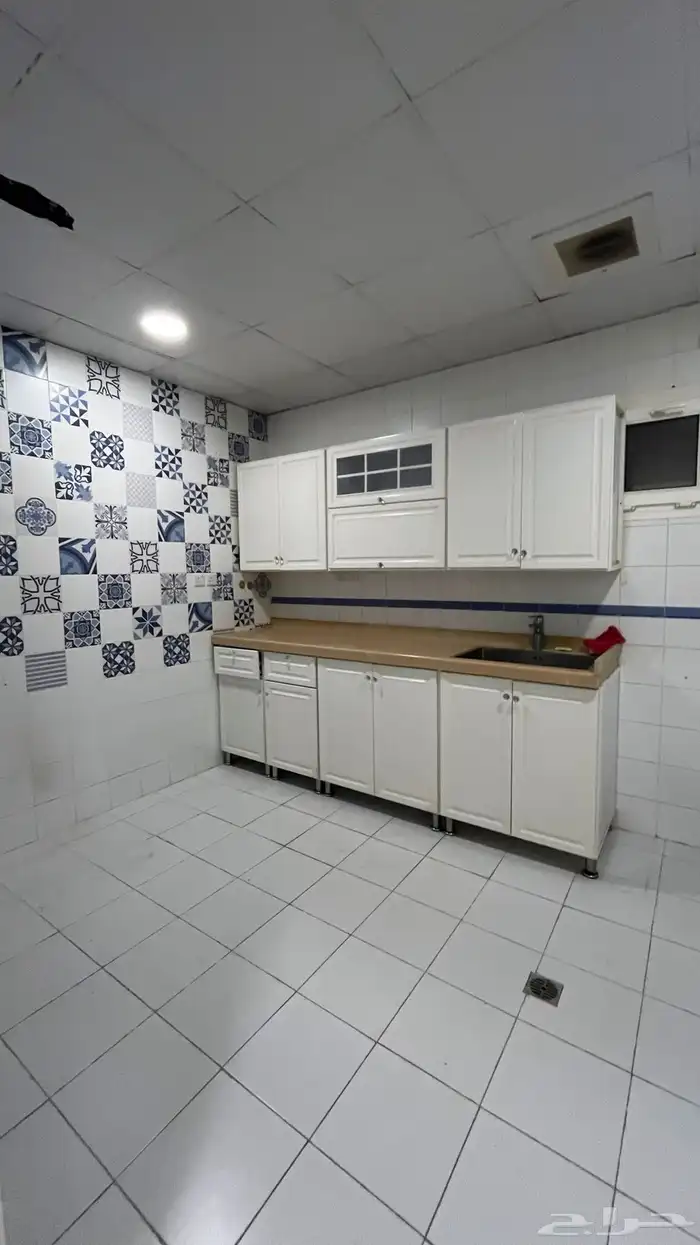 شقه في حي الريان للايجار السنوي 4