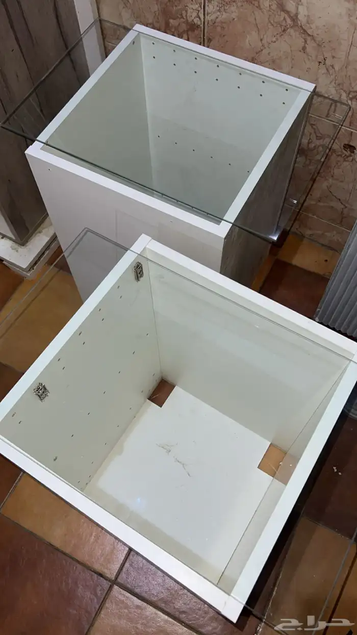 غرفة نوم كاملة للبيع بأسرع وقت ولا يفرق السعر استخدام نظيف 2