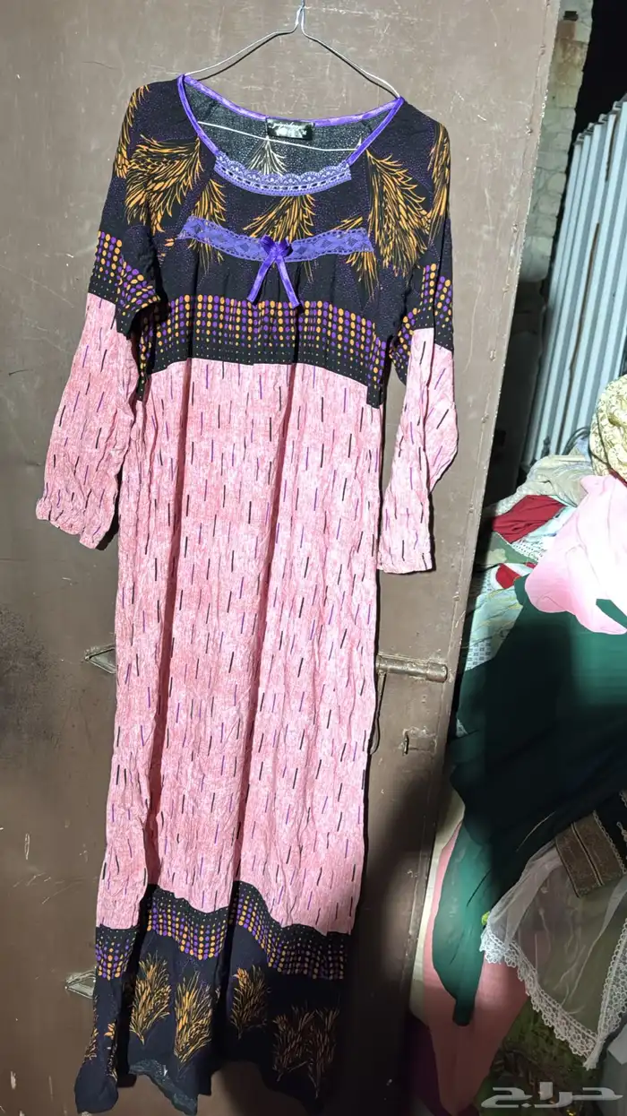 جلابيات وعبايات مستعمل نضيف 39