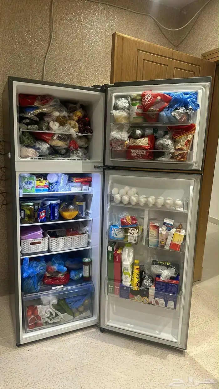 ثلاجة lg نظيفة للبيع 5