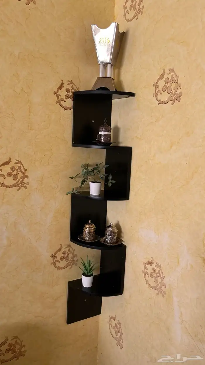 رفوف جميله وانيقة 2