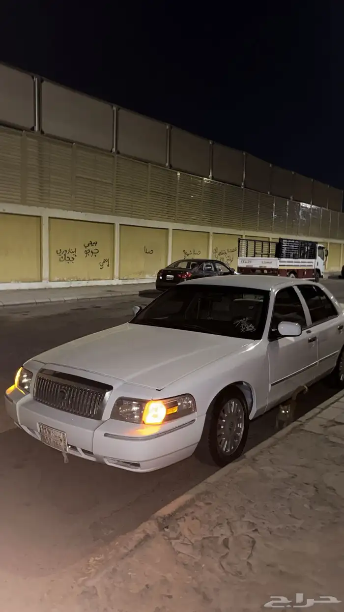 فورد جراند ماركيز 2008 22