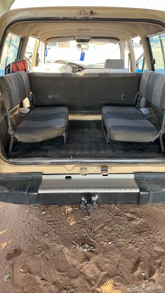 جيب لاند كروزر 4