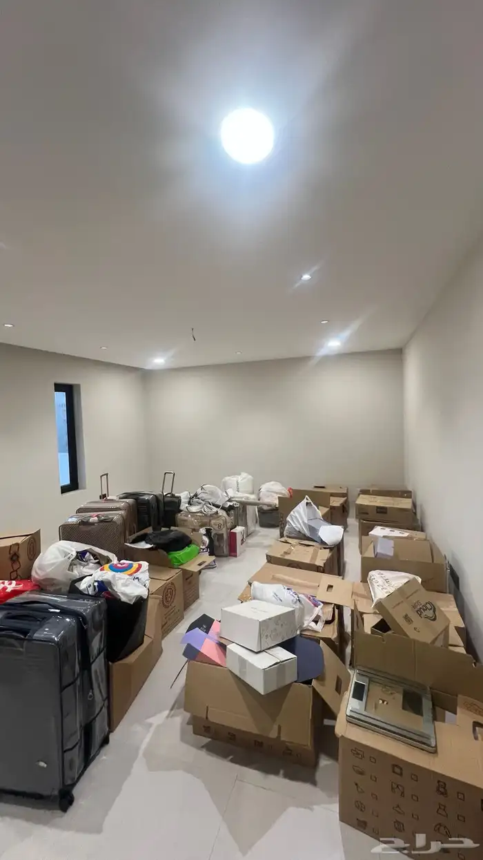 للبيع فيلا مستقله 625 متر مؤثثه حي بدر 91 20