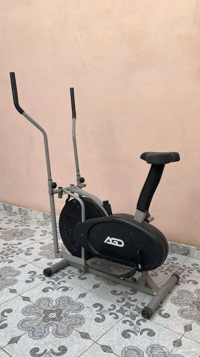 جهاز رياضي ( دراجة رياضية ) 0