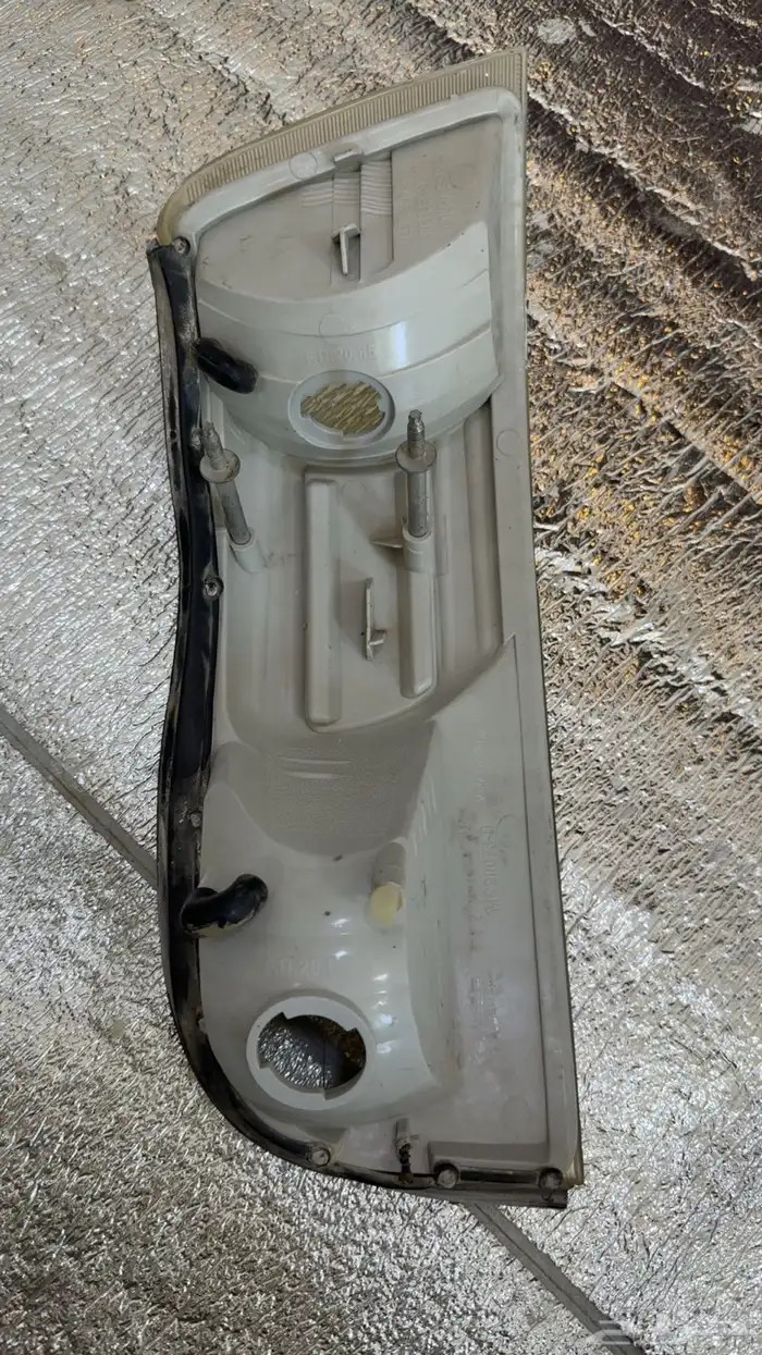 فورد ماركيز وفكتوريا 2