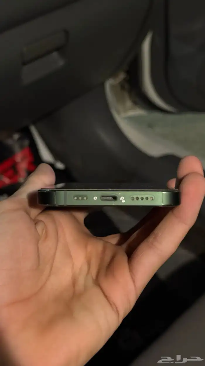ايفون 13 عادي 4