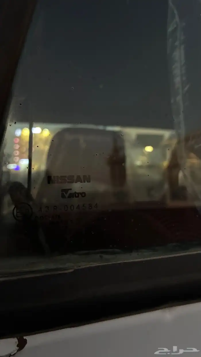 ددسن نضيف . 18