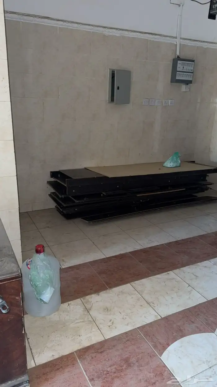 سرير بوكسات وخشب مستعمل 5