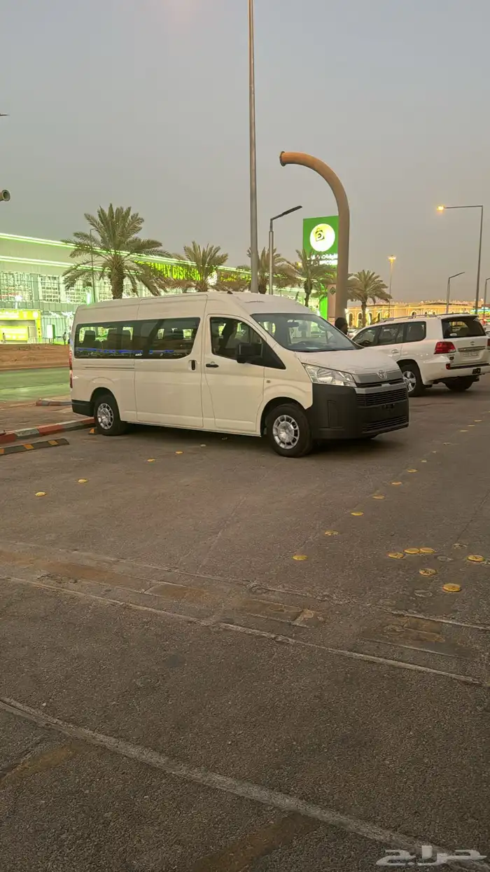 ايجار باصات مع السائق توصيل موظفين شركات 1