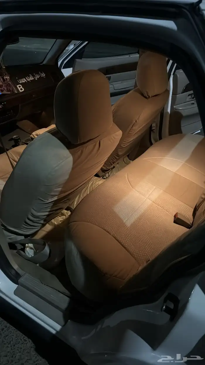 فورد جراند ماركيز 2008 13