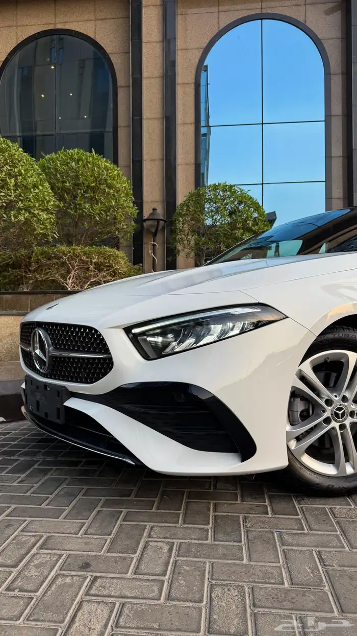 مرسيدس a180 زيرو 2023 2