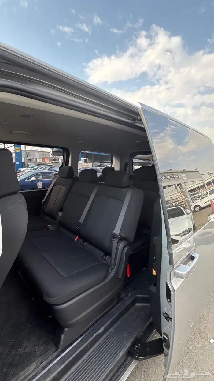 ستاريا 2022ديزل 11 راكب اصلي بدي وكالة ممشي قليل 37