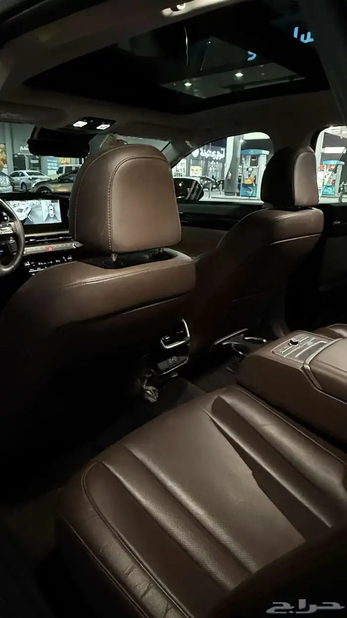 ازيرا 2024 بريميوم 8