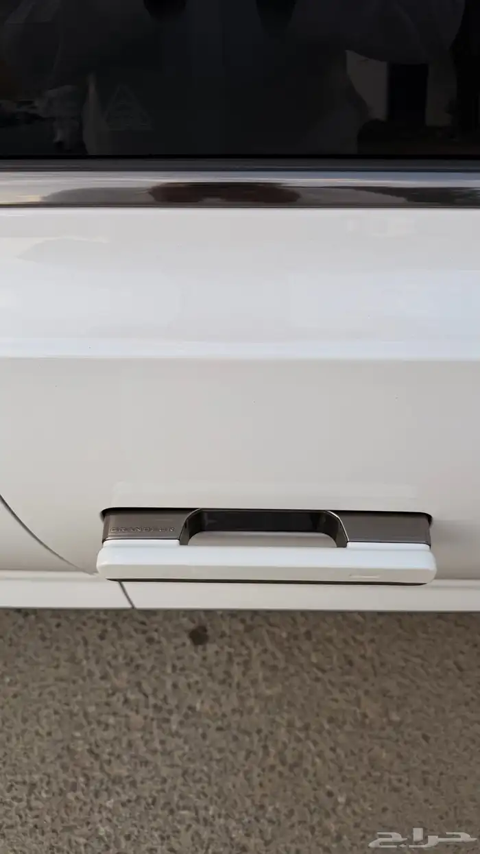 ازيرا 2023 ( بنزين 6V ) فل اوبشن مواصفات خاصه بحالة الوكالة 7