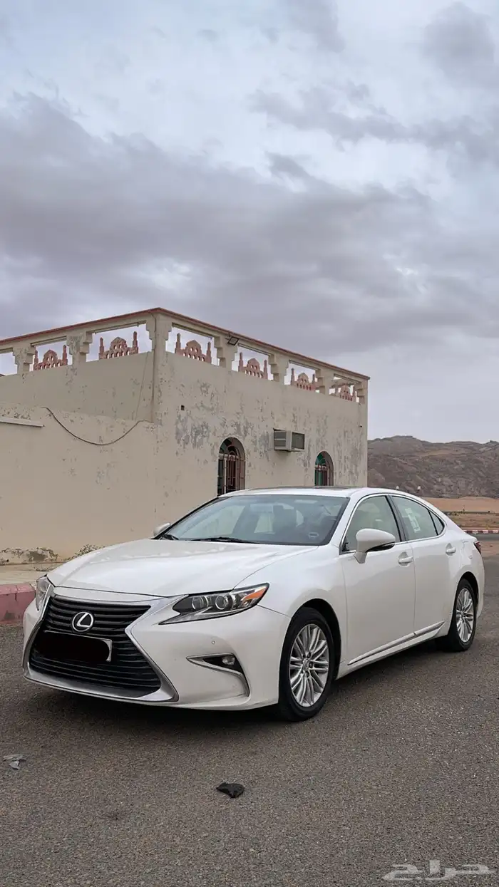 لكزس es 2016 4