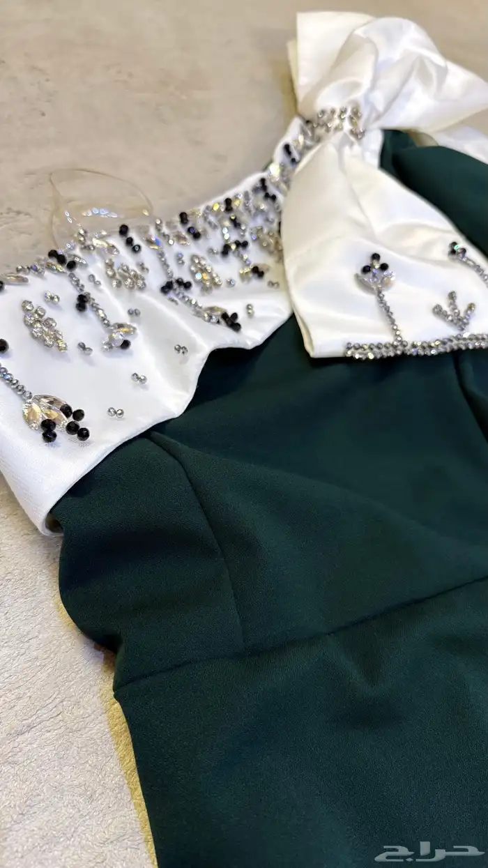 فساتين نظيفه في النواريه 2