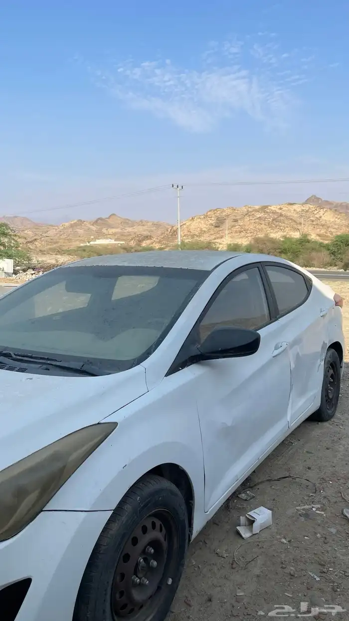 هونداي الانترا 2015 4