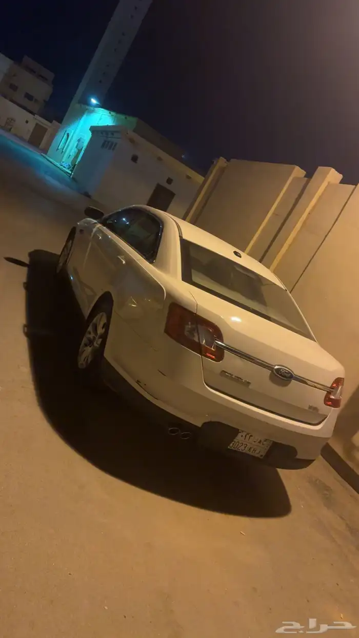 فورد تورس أمريكي 2011 32