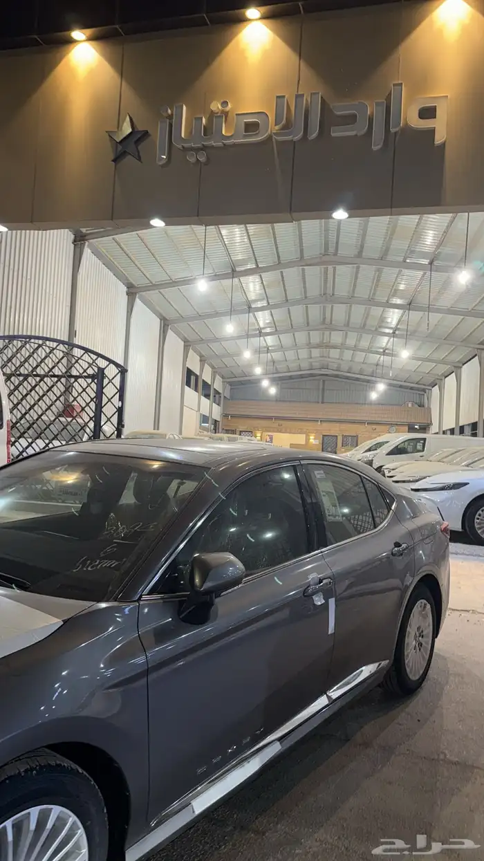 عرض خاص كامري 2025 LE نص فل تيتانيوم 1