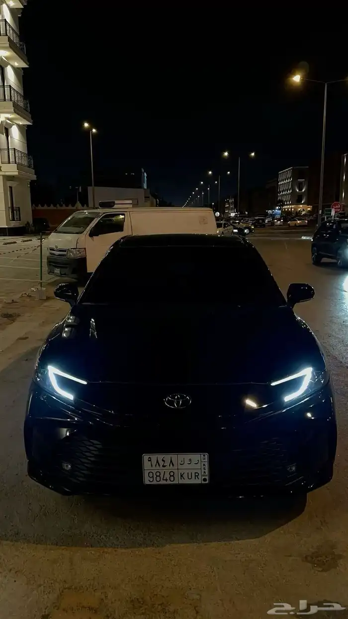 تويوتاء كامري 2025فل كامل لبيع وكالة السياره ممشى 3000 0