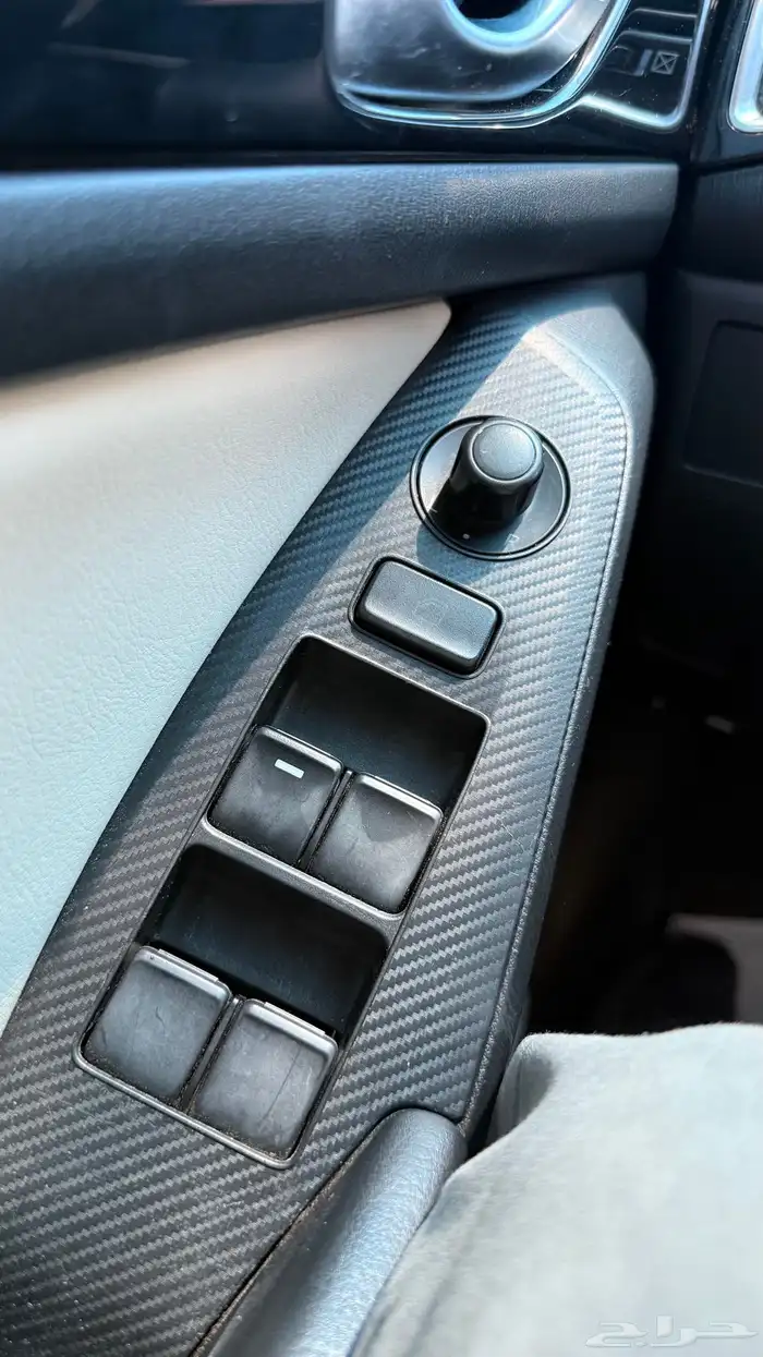 للبيع مازدا 3 الفئة الرياضية(نادرة) 20