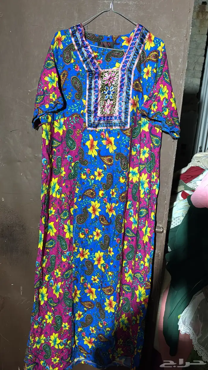 جلابيات وعبايات مستعمل نضيف 30