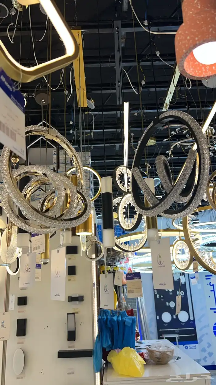 نجف ثريات 66