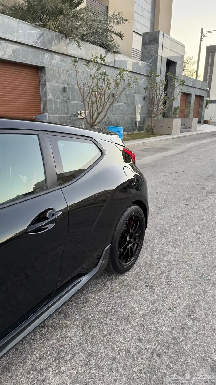 للبيع هيونداي فيلوستر 2020 بحالة ممتازه 20