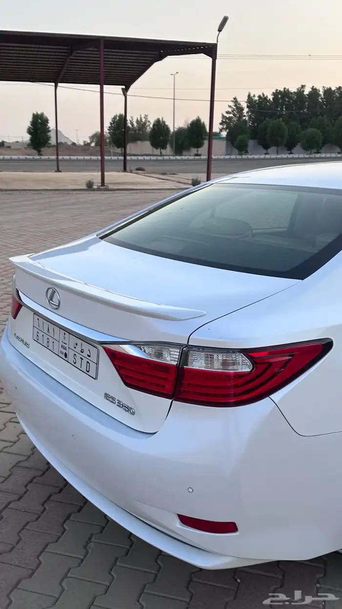 لكزس ES350 2013 23