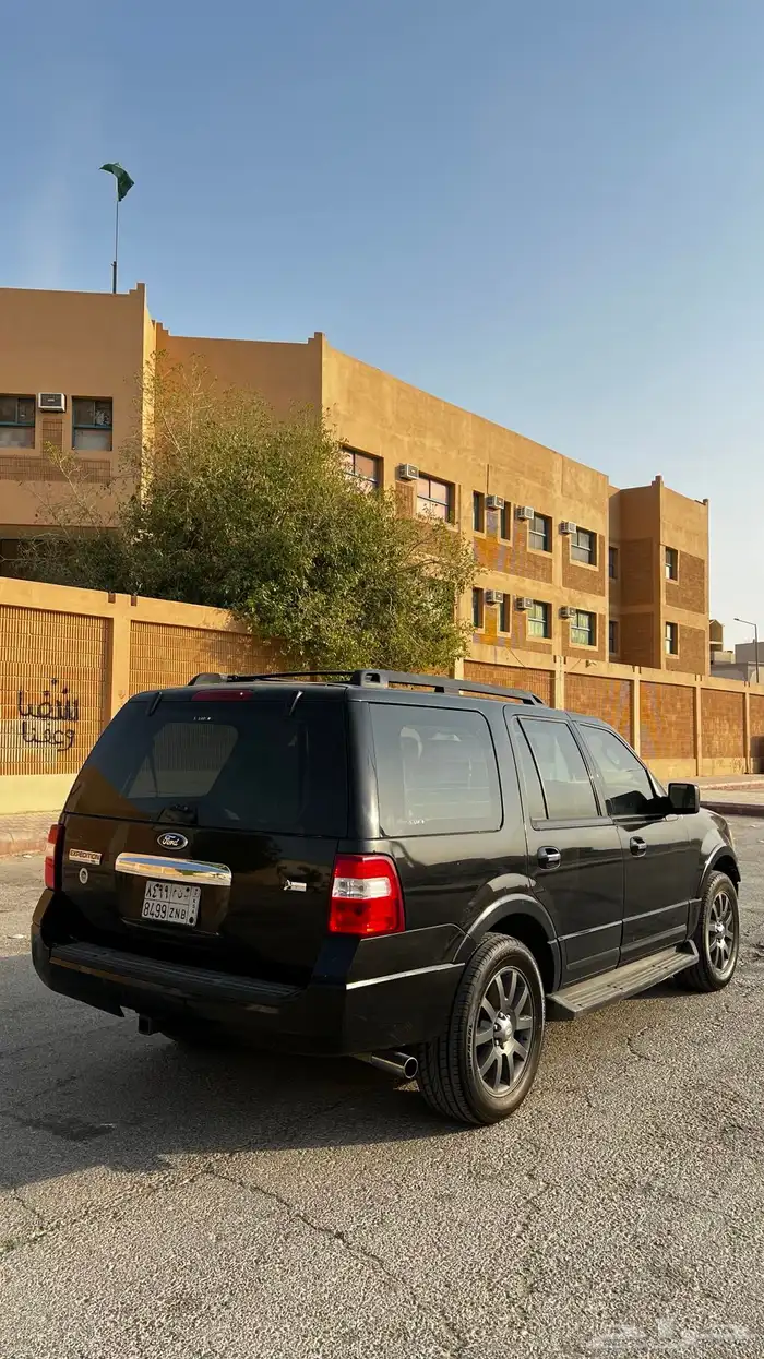 فورد اكسبيدشن 2012 5