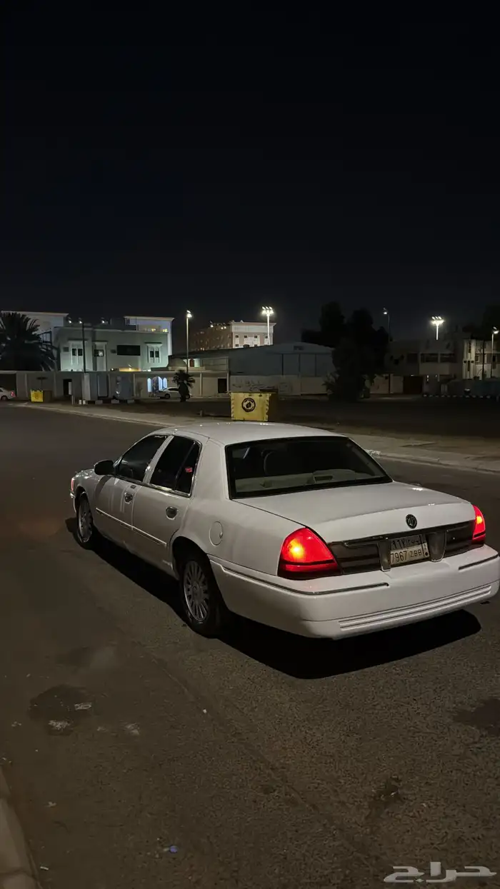 فورد جراند ماركيز 2008 1