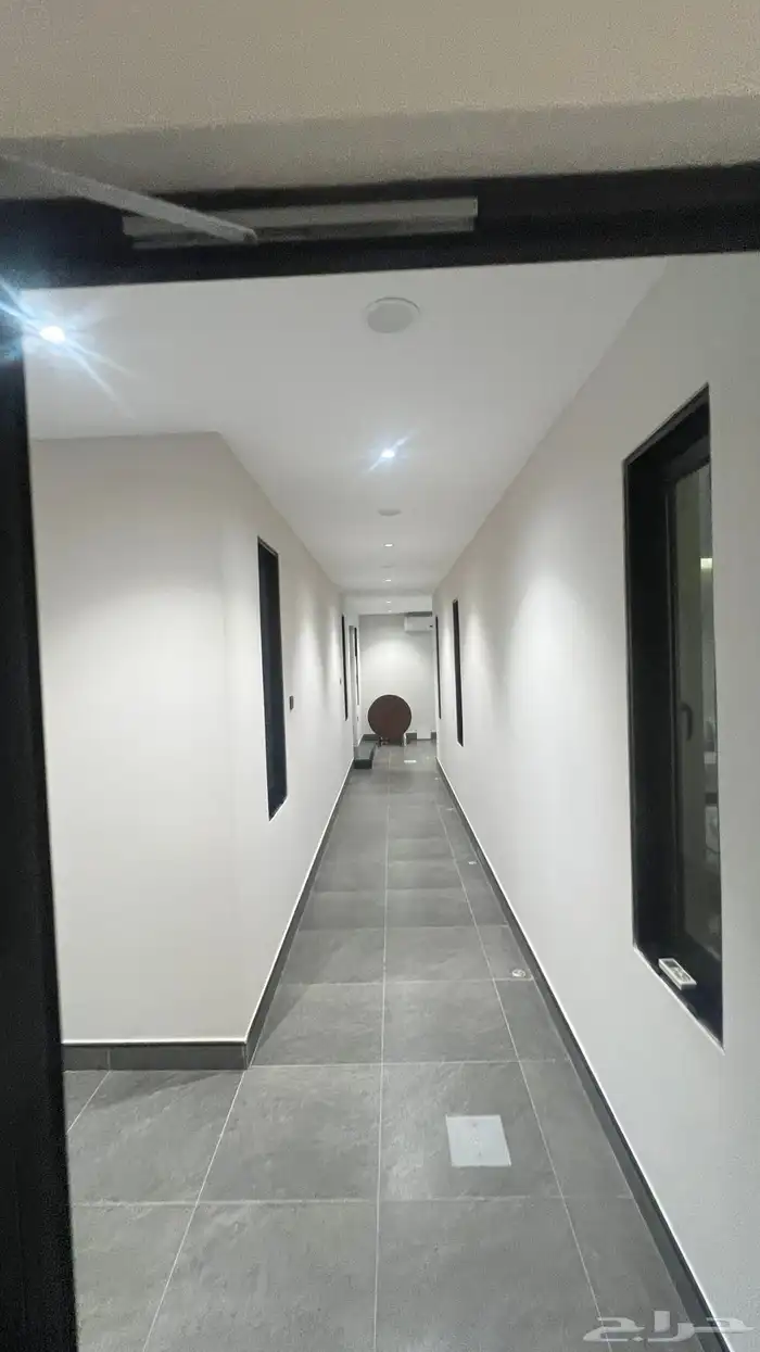 للبيع فيلا مستقله 625 متر مؤثثه حي بدر 91 31