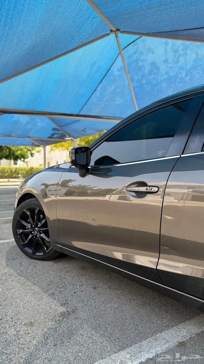 للبيع مازدا 3 الفئة الرياضية(نادرة) 32