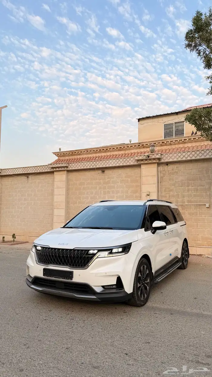 كارنيفال 2022 ( ديزل ) فل كامل بحالة الوكالة 1