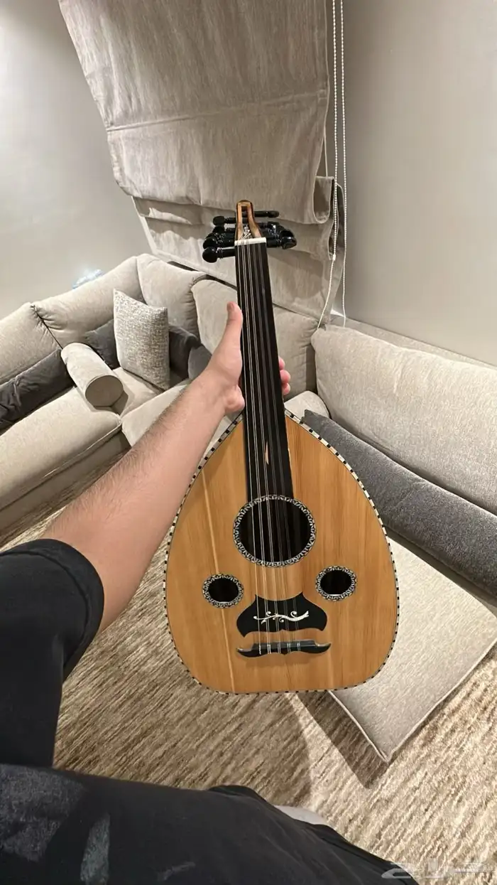 عود موسيقى 0
