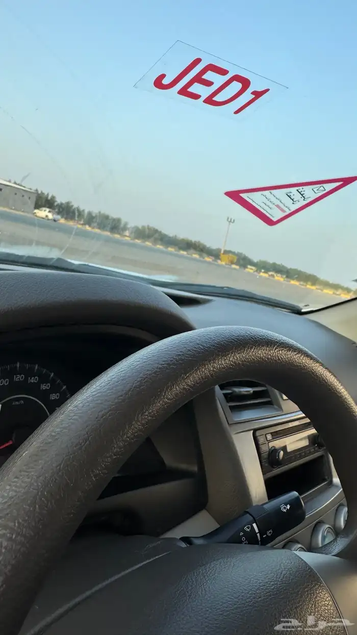 للبيع كامري 2011 10