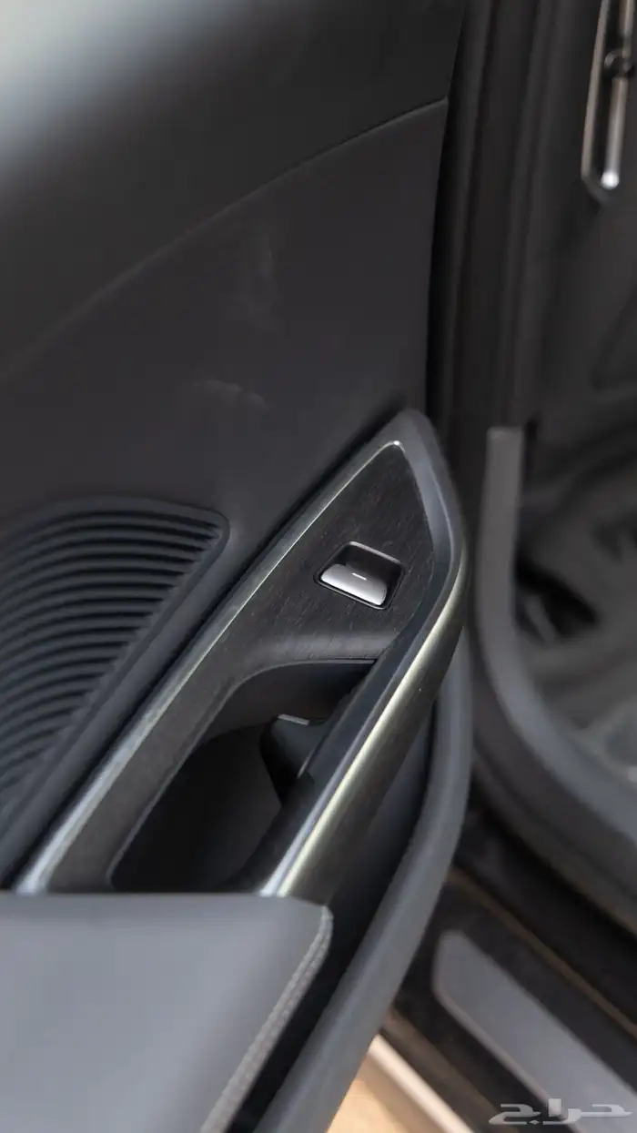 لوسيد Air Pure .. ( شبه جديد ) 17