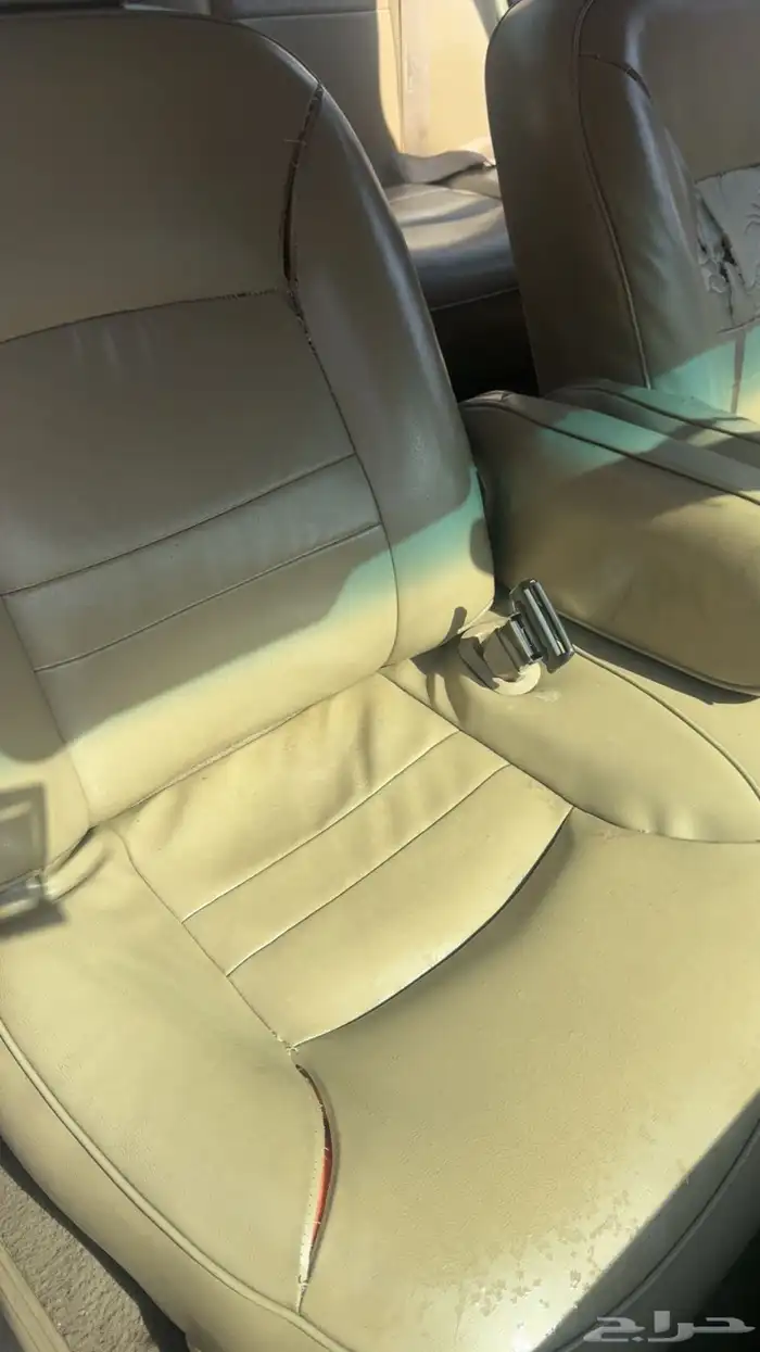 فورد فكتوريا اللون احمر 7